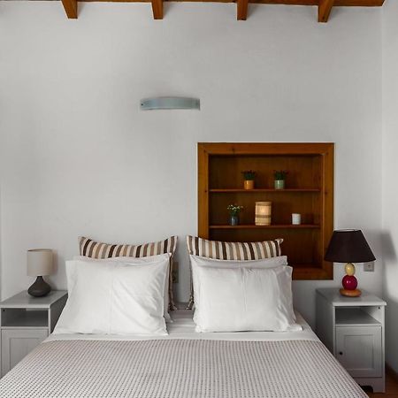 Traditional Rustic Maisonette By Konnect Агиос-Иоаннис-Перист Экстерьер фото